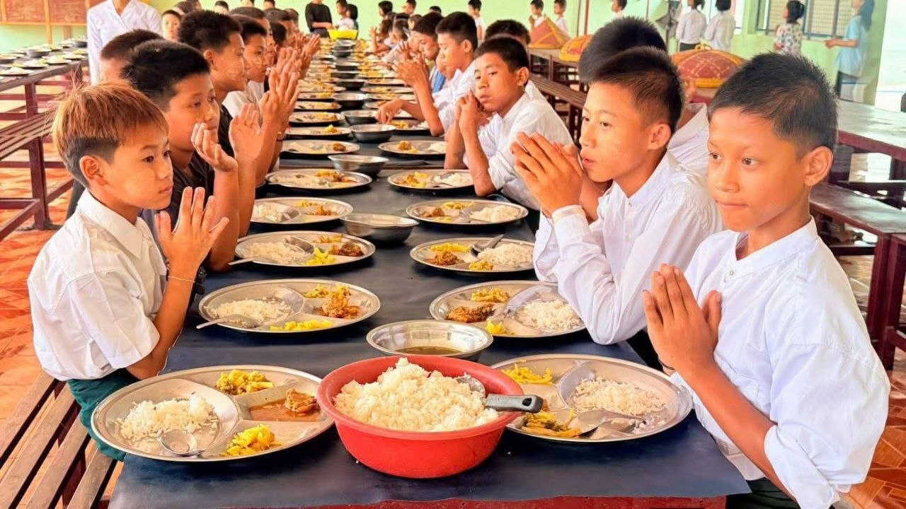 မေတ္တာရိပ် မိဘမဲ့ဂေဟာ ကလေးငယ်များအတွက် အာဟာရဒါန ကူညီပံ့ပိုးရေး