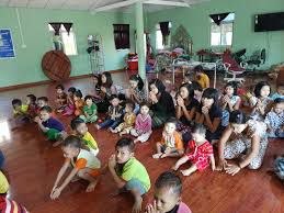 မိဘမဲ့ကလေးငယ် ကူညီရေး