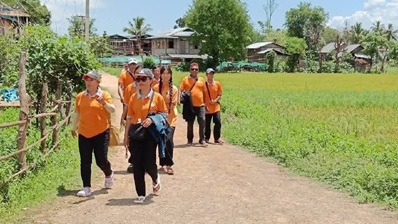အင်းလေးဒေသ ကျောင်းသုံးပစ္စည်းထောက်ပံ့ရေး