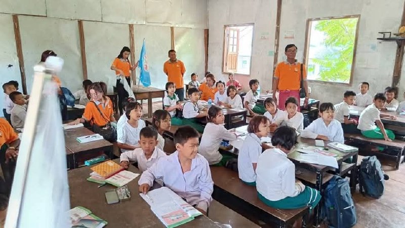 အင်းလေးဒေသ ကျောင်းသုံးပစ္စည်းထောက်ပံ့ရေး